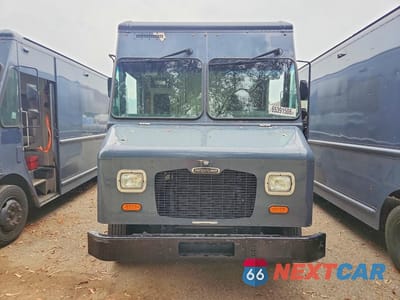 Piąte zdjęcie samochodu w środku: 2021 FREIGHTLINER MT45G CHASSIS DELIVERY TRUCK VIN:4UZAC2GA0MCMM9376 - miniatura