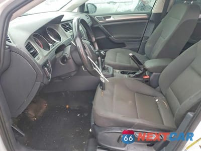 Zdjęcie 7 z 12 samochodu: 2016 VOLKSWAGEN GOLF S VIN:3VW117AU8GM011330 - miniatura