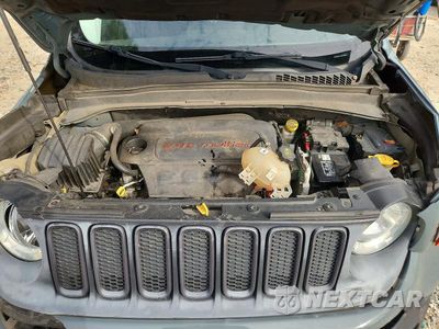 Zdjęcie 12 z 13 samochodu: 2016 JEEP RENEGADE TRAILHAWK VIN:ZACCJBCT1GPD17673 - miniatura