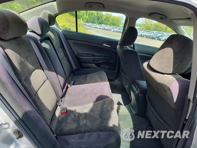 Zdjęcie 10 z 12 samochodu: 2009 HONDA ACCORD VIN:1HGCP26309A177548 - miniatura