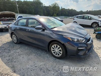 Czwarte zdjęcie samochodu z boku: 2021 KIA FORTE FE VIN:3KPF24ADXME328150 - miniatura