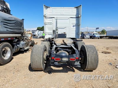 Zdjęcie 6 z 14 samochodu: 2019 VOLVO VNL SEMI TRUCK VIN:4V4NB9EH4KN215541 - miniatura
