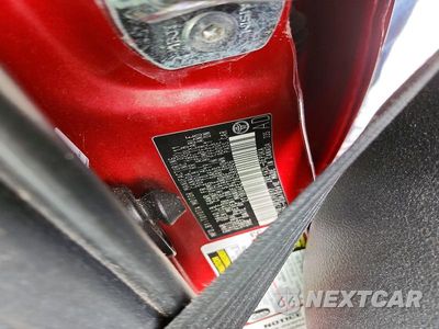 Zdjęcie 12 z 12 samochodu: 2011 TOYOTA COROLLA S VIN:2T1BU4EE7BC589906 - miniatura