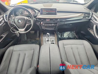 Zdjęcie 8 z 13 samochodu: 2018 BMW X5 XDR40E VIN:5UXKT0C56J0W00500 - miniatura