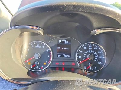 Zdjęcie 9 z 12 samochodu: 2017 KIA FORTE LX VIN:3KPFK4A74HE150865 - miniatura