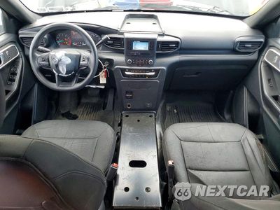 Zdjęcie 8 z 13 samochodu: 2024 FORD EXPLORER POLICE INTERCEPTOR VIN:1FM5K8AB7MGA43189 - miniatura
