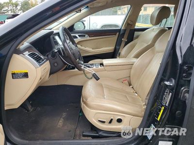 Zdjęcie 7 z 12 samochodu: 2017 GENESIS G80 3.8 VIN:KMHGN4JE4HU178219 - miniatura