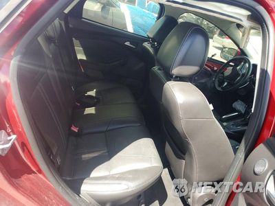 Zdjęcie 10 z 13 samochodu: 2014 FORD FOCUS TITANIUM VIN:1FADP3J27EL153193 - miniatura