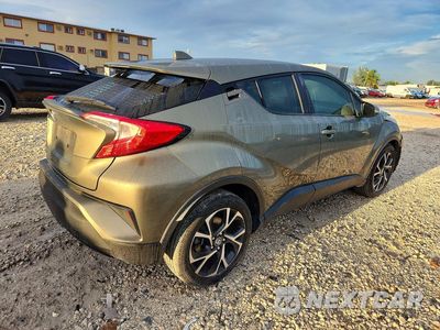 Trzecie zdjęcie samochodu z tyłu: 2021 TOYOTA C-HR XLE VIN:NMTKHMBX1MR119261 - miniatura