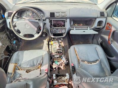 Zdjęcie 8 z 13 samochodu: 1999 MERCEDES-BENZ ML 430 VIN:4JGAB72E3XA083259 - miniatura