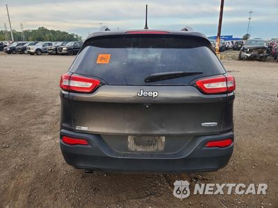 Zdjęcie 6 z 12 samochodu: 2017 JEEP CHEROKEE LATITUDE VIN:1C4PJLCB1HW592608 - miniatura