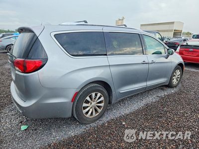 Trzecie zdjęcie samochodu z tyłu: 2020 CHRYSLER PACIFICA TOURING L VIN:2C4RC1BGXLR117884 - miniatura