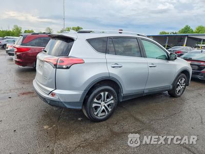 Trzecie zdjęcie samochodu z tyłu: 2018 TOYOTA RAV4 LE VIN:2T3BFREV2JW858129 - miniatura
