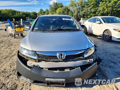 Piąte zdjęcie samochodu w środku: 2011 HONDA CIVIC LX VIN:2HGFA1F52BH526775 - miniatura