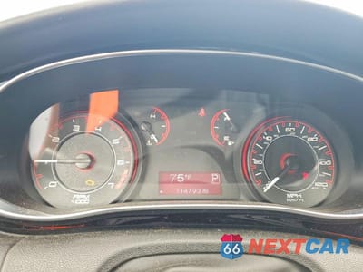 Zdjęcie 9 z 12 samochodu: 2013 DODGE DART SXT VIN:1C3CDFBA4DD261158 - miniatura