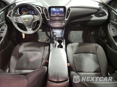 Zdjęcie 8 z 12 samochodu: 2023 CHEVROLET MALIBU LT VIN:1G1ZD5STXPF252192 - miniatura