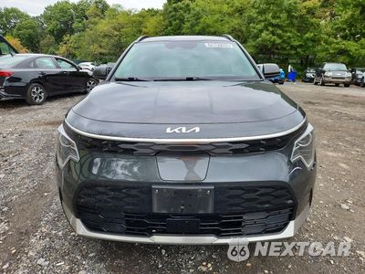 Piąte zdjęcie samochodu w środku: 2024 KIA NIRO WIND VIN:KNDCR3L10R5111849 - miniatura