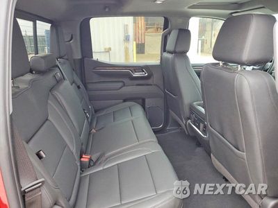 Zdjęcie 10 z 12 samochodu: 2026 GMC SIERRA K1500 SLT VIN:3GTUUDE82TG187480 - miniatura