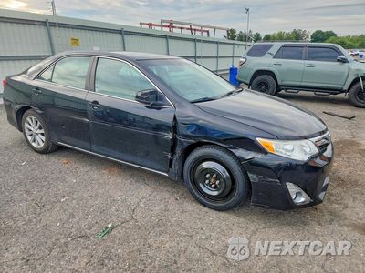Czwarte zdjęcie samochodu z boku: 2012 TOYOTA CAMRY XLE VIN:4T4BF1FK7CR251778 - miniatura