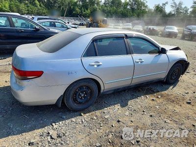 Trzecie zdjęcie samochodu z tyłu: 2003 HONDA ACCORD LX VIN:1HGCM55373A054347 - miniatura