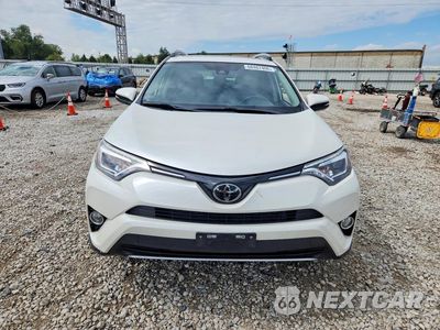 Piąte zdjęcie samochodu w środku: 2018 TOYOTA RAV4 LIMITED VIN:JTMDFREVXJJ745410 - miniatura