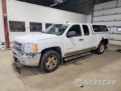 2013 CHEVROLET SILVERADO K1500 LT 1GCRKSE74DZ252337 - główne zdjęcie licytacji z USA - miniatura