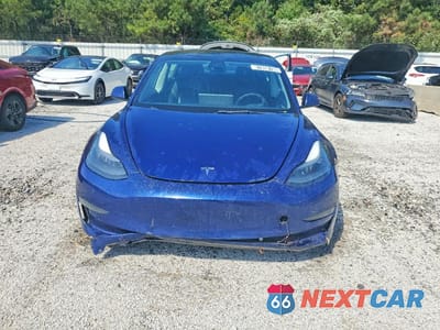 Piąte zdjęcie samochodu w środku: 2023 TESLA MODEL 3 VIN:5YJ3E1EA4PF433788 - miniatura