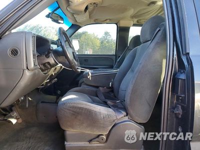 Zdjęcie 7 z 12 samochodu: 2003 CHEVROLET SILVERADO K2500 HEAVY DUTY VIN:1GCHK29U93E260628 - miniatura