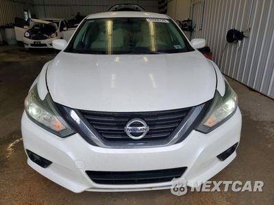 Piąte zdjęcie samochodu w środku: 2016 NISSAN ALTIMA 2.5 SV VIN:1N4AL3AP5GC131562 - miniatura