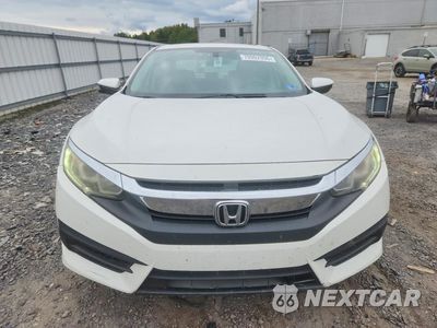 Piąte zdjęcie samochodu w środku: 2017 HONDA CIVIC EX VIN:19XFC2F72HE021582 - miniatura