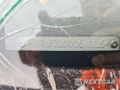 Zdjęcie 12 z 12 samochodu: 1999 DODGE RAM 3500 VIN:1B7MF336XXJ510135 - miniatura