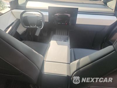 Zdjęcie 8 z 11 samochodu: 2026 TESLA CYBERTRUCK VIN:7G2CEHEDXTA099984 - miniatura