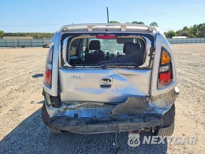 Zdjęcie 6 z 13 samochodu: 2011 KIA SOUL + VIN:KNDJT2A28B7279084 - miniatura