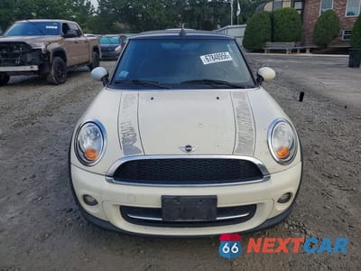 Piąte zdjęcie samochodu w środku: 2012 MINI COOPER VIN:WMWZN3C52CT265200 - miniatura