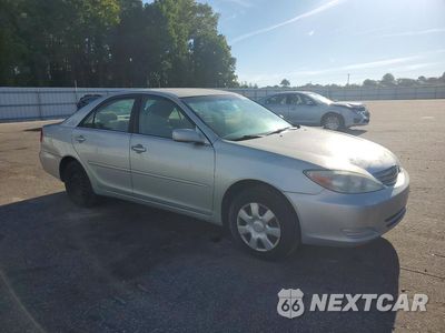 Czwarte zdjęcie samochodu z boku: 2002 TOYOTA CAMRY LE VIN:4T1BE32K82U524711 - miniatura