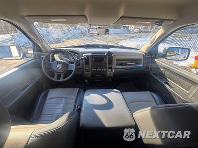 Zdjęcie 9 z 10 samochodu: 2010 DODGE RAM 1500 VIN:1D7RV1GP8AS257937 - miniatura