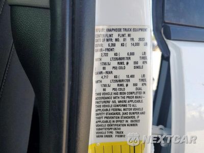 Zdjęcie 12 z 12 samochodu: 2023 CHEVROLET SILVERADO K3500 LT VIN:1GB4YTEY5PF135741 - miniatura