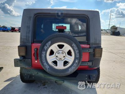 Zdjęcie 6 z 12 samochodu: 2007 JEEP WRANGLER X VIN:1J4FA24127L227134 - miniatura