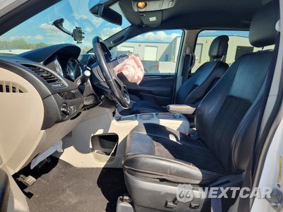 Zdjęcie 7 z 13 samochodu: 2020 DODGE GRAND CARAVAN SXT VIN:2C4RDGCG5LR175187 - miniatura