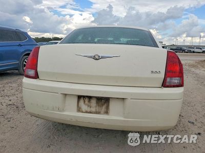 Zdjęcie 6 z 12 samochodu: 2007 CHRYSLER 300 VIN:2C3KA43RX7H649080 - miniatura