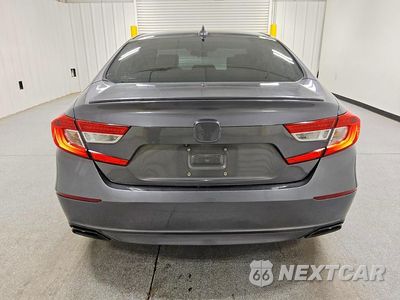 Zdjęcie 6 z 13 samochodu: 2018 HONDA ACCORD SPORT VIN:1HGCV1F37JA197719 - miniatura