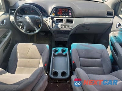 Zdjęcie 8 z 13 samochodu: 2006 HONDA ODYSSEY EX VIN:5FNRL38496B090475 - miniatura