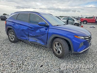 Czwarte zdjęcie samochodu z boku: 2024 HYUNDAI TUCSON SEL VIN:5NMJB3DE3RH318021 - miniatura