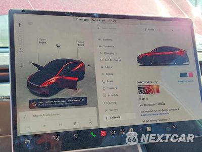 Zdjęcie 9 z 13 samochodu: 2026 TESLA MODEL Y VIN:7SAYGDEE4TF330047 - miniatura