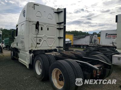 Drugie zdjęcie samochodu z przodu: 2018 FREIGHTLINER CASCADIA 126 SEMI TRUCK VIN:3AKJHHDR3JSJR1074 - miniatura