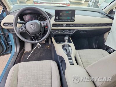 Zdjęcie 8 z 12 samochodu: 2025 HONDA HR-V LX VIN:3CZRZ2H30SM779983 - miniatura