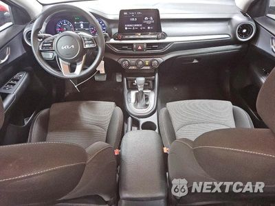 Zdjęcie 8 z 13 samochodu: 2023 KIA FORTE LXS VIN:3KPF24AD3PE581248 - miniatura