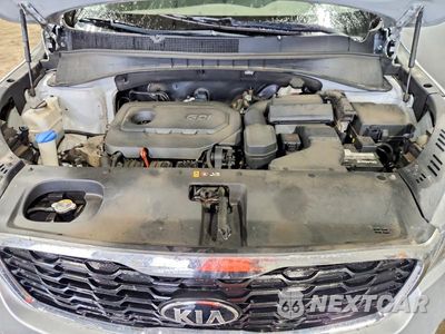 Zdjęcie 11 z 13 samochodu: 2020 KIA SORENTO LX VIN:5XYPGDA38LG678150 - miniatura