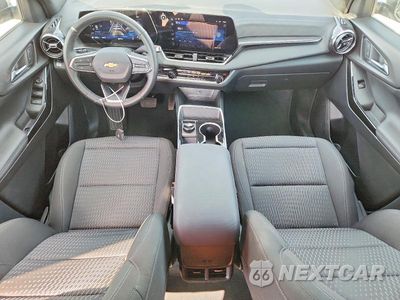Zdjęcie 8 z 13 samochodu: 2026 CHEVROLET EQUINOX LT VIN:3GNAXPEG7TL451214 - miniatura