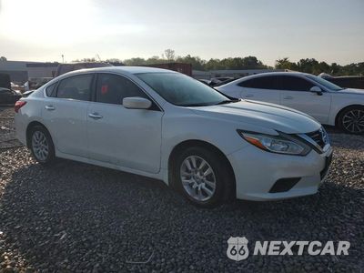 Czwarte zdjęcie samochodu z boku: 2016 NISSAN ALTIMA 2.5 S VIN:1N4AL3AP8GC258595 - miniatura